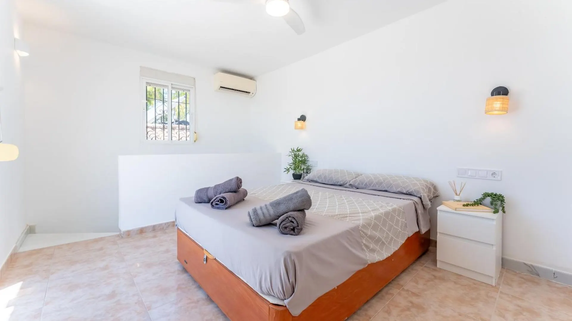 Villa Panorama - Private Swimming Pool Marbella Spain